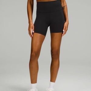 Lululemon Wonder train high rise short 6”